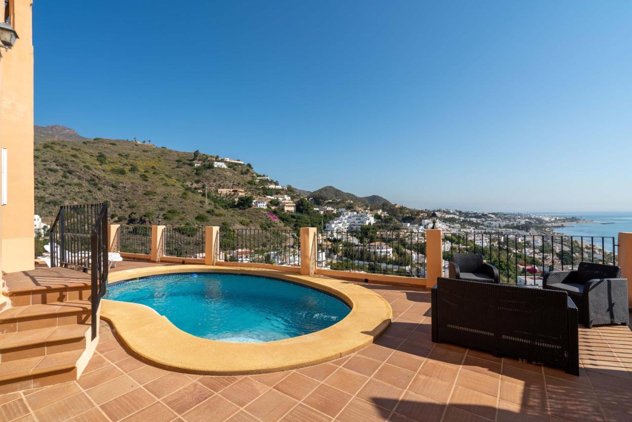 Chalet Con Vistas Al Mar Y Piscina โมฮาการ์ ภายนอก รูปภาพ